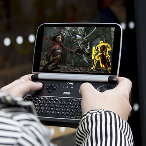 GPD WIN2の価格は8万5000円 どこでも遊べるPCゲーム機が予約受付中