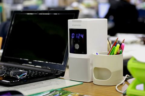 充電池を自動で充電してくれるボックス