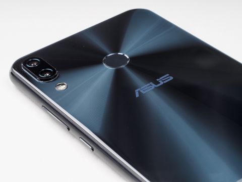 国内発売決定のZenFone 5を早速レビュー！ 写真がキレイすぎる | ASCII