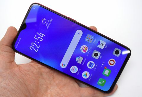 OPPO新製品「R17 Neo」はUQ mobileから登場！ 画面内指紋センサーが