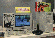 『3D Blaster Voodoo2』のサンプルボード(左)、『Monster 3DＩＩ』（右） 