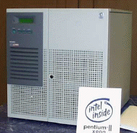 三菱電機、4-Way Pentium II Xeonプロセッサーシステム『apricot FT8000モデル 450』を参考出展