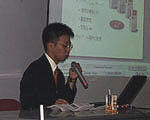 プレゼンテーションでは電子新聞の実演をした。ソフトピア・アネックス312　info@nccinc.co.jp 