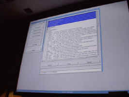 インストールの際の画面の流れ。インストールが完了するとMacのシステムの中“miboot”と、そのほかに“yaboot”というファイルが作られる