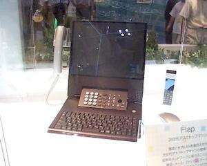 電話と社内LANを融合させた次世代デスクトップPC『Flap』