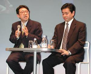 ロボカップ日本委員会の北野宏明理事長と石井社長