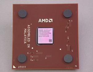 『AMD Athlon MP 1800+プロセッサ』