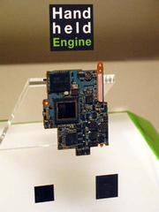 新開発のCPU“Handheld Engine”