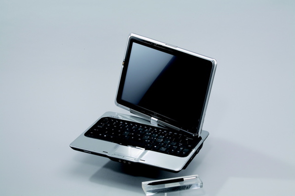 『HP Pavilion Notebook PC tx1000/CT』の写真