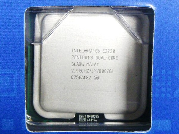 「Pentium Dual-Core E2220」