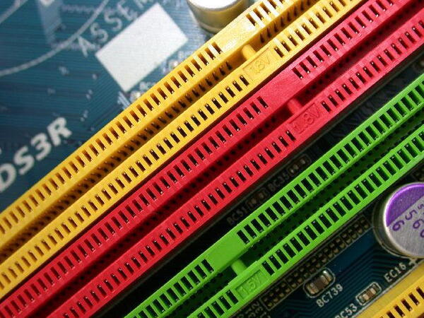 DDR2/3両対応