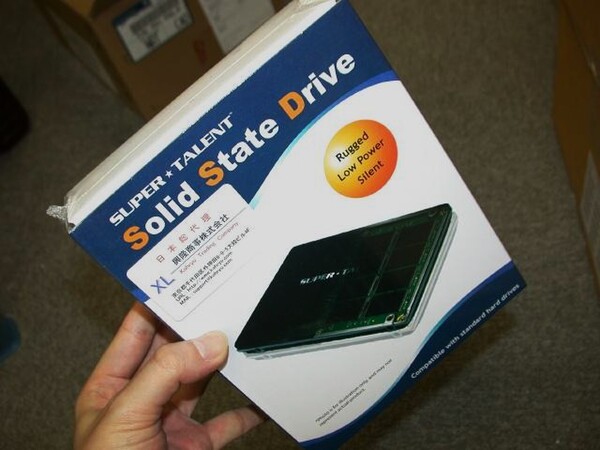 SuperTalent製SSD
