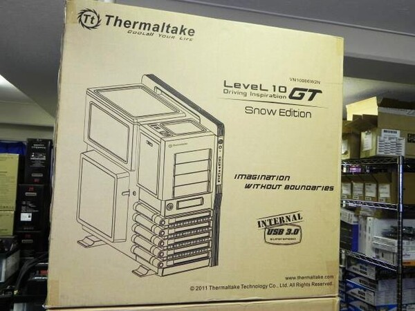 「Level10 GT Snow Edition」箱