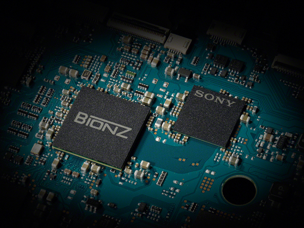 画像処理エンジンの「BIONZ」も最新のものを搭載