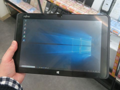 防水・防塵でタフな富士通のWindows 10タブが1万円切り！ | ASCII 新着