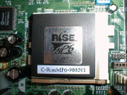 RISE Technologyのx86互換CPU「RISE MP6」（ALiのブースにて撮影）。 
