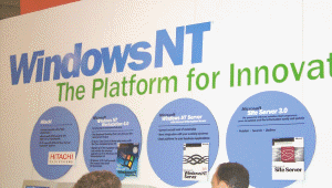 展示会場のマイクロソフト社ブース。デジタル印刷、出版に役立つWindows NT対応ソフトウェアが展示されている 