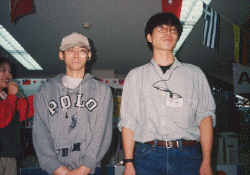 決勝戦進出の阿部選手(右)と、切田選手(左)