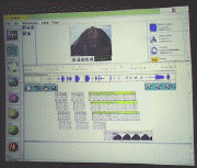 統合ソフトの『Gobe Productive1.0』(左)とノンリニア動画編集ソフトの『Adamationon Personal Studio』(右)