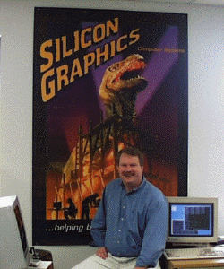 Tim Heidman氏は、CGを使用した映画の特殊効果のパイオニア的な存在という。米シリコン・グラフィックス社に7年間在籍し、『ジュラシック・パーク』の製作にも関わったことがある。写真の背景となっている、米シリコン・グラフィックス社の恐竜を描いたポスターの左下の人物は、同氏である