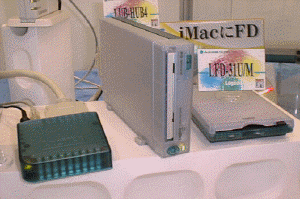 ほかにもiMac向けのFDDなどが展示されていた 