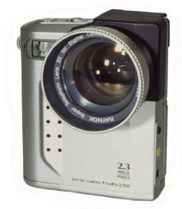 『FinePix2700』に取りつけた『STF2500-A』 