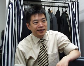 レーザーファイブ代表取締役の窪田敏之氏。日刊アスキーLinuxにて、コラム『窪田 敏之の「Linux 山物語」』を連載中