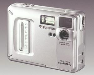 カメラ デジタルカメラ ASCII.jp：富士写真フイルム、世界初のプリンター搭載デジタルカメラ 