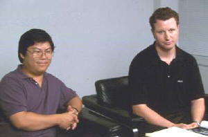 米アニメーションサイエンス社でプロジェクト・マネージャーを勤めるケヴィン・チャング氏(左)、副社長のランディー・ブローライト氏(右)