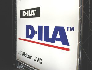 ビクターのD-ILAデバイスを採用しているのは、現時点ではビクターの1社のみ