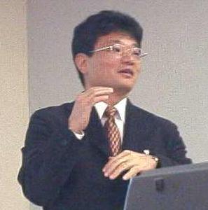 発表会では、SRAオープンソースビジネス部の林香氏が、同社のビジネス戦略について説明