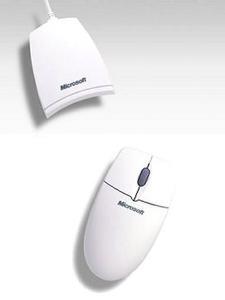 同社初のコードレスマウス『Microsoft Cordless Wheel Mouse』
