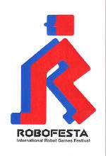 井口さんのデザインによるロボフェスタシンボルマーク。ロボフェスタのイニシャルである“R”をモチーフにしている。人型のシルエットはロボットと人間を表している