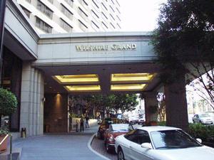 “Spring Internet World Networking Receptions”の会場となったWilshire Grand Hotel & Center。Convention Centerと同じ通りにあるが、徒歩で移動すると20分ほどかかる。6日の“DIG Technical Seminor”もこのホテルで開催