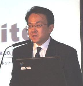 日本法人責任者の山村幸広氏は、ヤフーに対する対抗心を剥き出しに、アグレッシブなスピーチを行なった