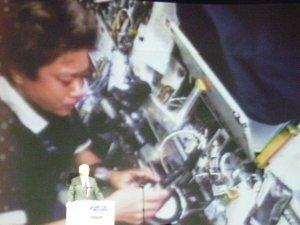 向井千秋氏らが撮影した映像は、リアルタイムで米ジョンソン宇宙センターに転送され、ウェブサイトで公開された
