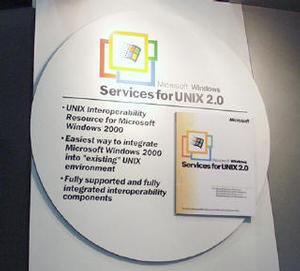 マイクロソフトのブースでは、『Windows Services for UNIX 2.0』が展示されていた
