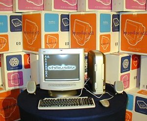 コンシューマー向けパソコン『HP Pavilion 2000』