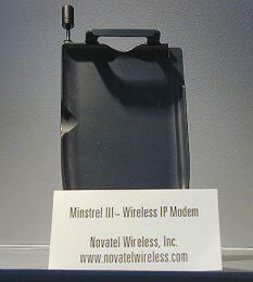 Novatel Wireless社のPalm III用の無線モデム『Minstrel III』