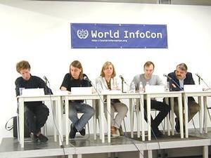 パネルディスカッションの参加者。左からマイケル・ポールマン氏(アンテナ)、スティーブ・カッツ氏(カーネギー・メロン大)、マルヤ・グーティリエッツ・ディアズ氏(EU)、エリック・クライテンバーグ氏(DeBelie)、アレクサンダー・イヴァンコ氏(OSCE)