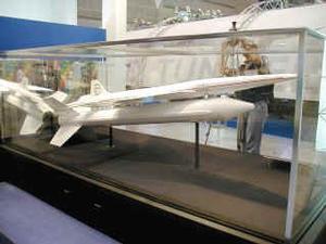 次世代の小型超音速旅客機開発プロジェクト『NEXST-1』の模型。2002年に飛行実験の計画がある