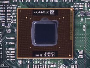 Pentium4、マザーボード、GPU、HDD(Win XP)、3GBメモリ