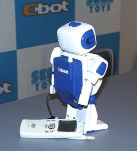 ASCII.jp：セガトイズ、ついに人間型ロボットを発表