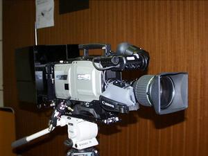 MPEG-2エンコーダー内蔵ハイビジョンカメラ