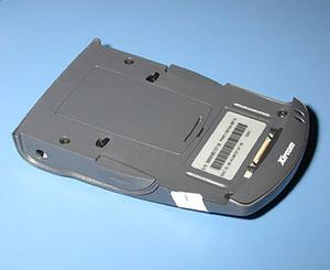 米ザーコム社のPalm m500/505用無線LANカード
