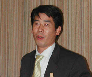 東京システムハウスのシステムパッケージ事業部の林知之氏事業部長