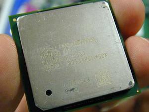 Pentium 4-1.9GHz