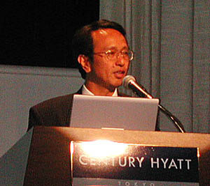 日本AMD代表取締役社長の堺和夫氏
