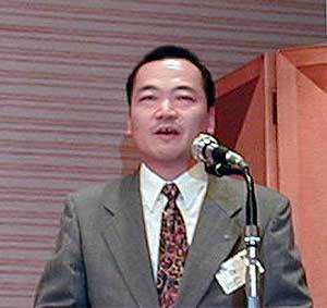 iフォーマットフォーラム会長に就任した、インクリメントP取締役IT事業部長の須藤三十三氏