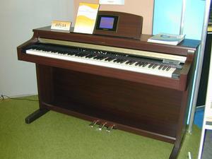 ローランドのデジタルピアノ『HPi-5』